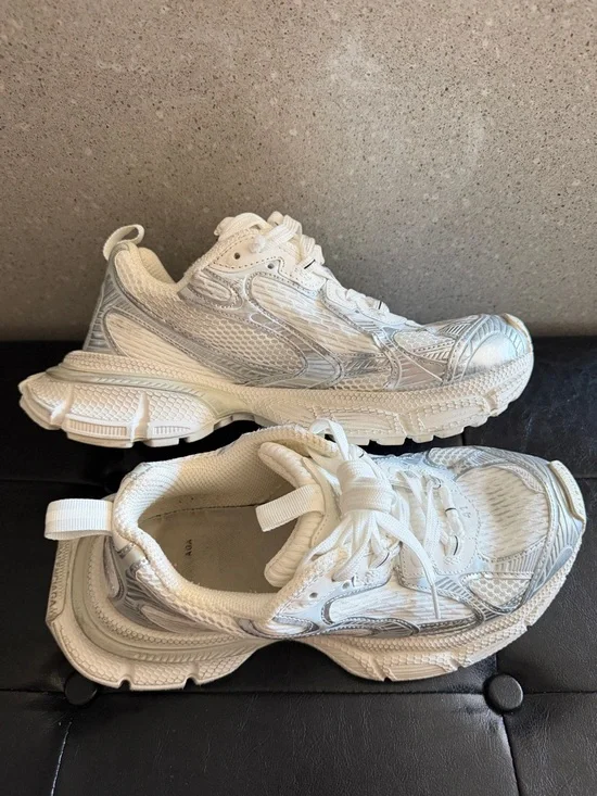 White Chunky Sneakers Size 41 Platform Athletic Shoes 10 - Picture 1 of 5